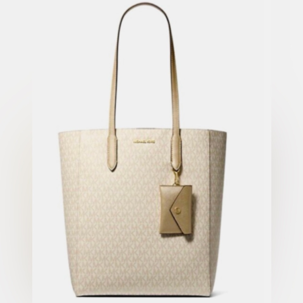 Discontinued Michael Kors Beige and Gold Tote Bag!